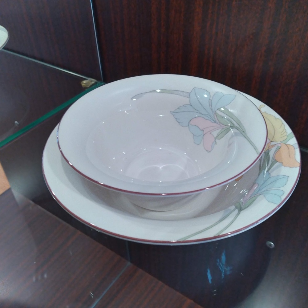 New Decade by Noritake Set of Cereal & Fruit Bowls